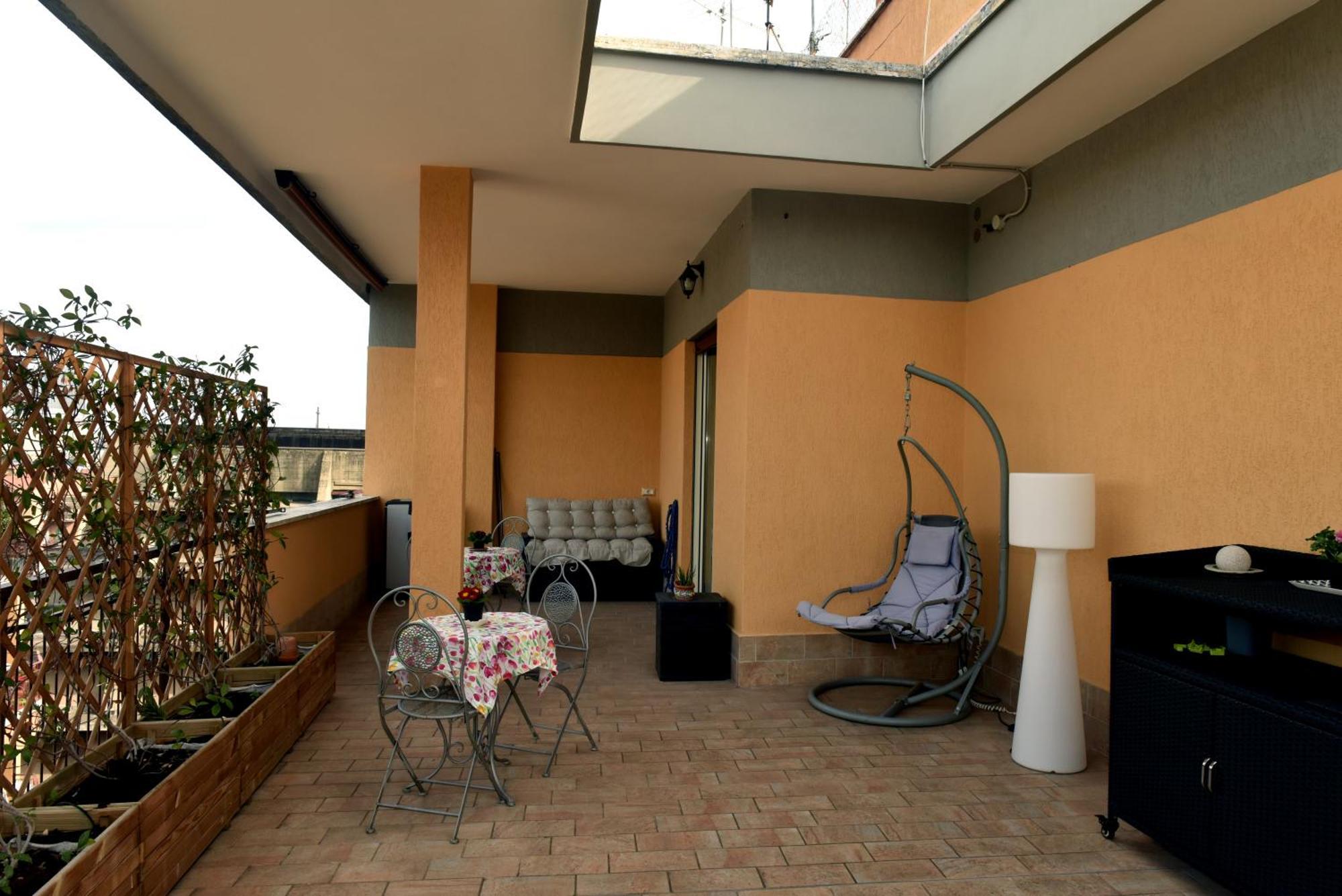 In Terrazza Da Giusy Bed & Breakfast โรม ภายนอก รูปภาพ
