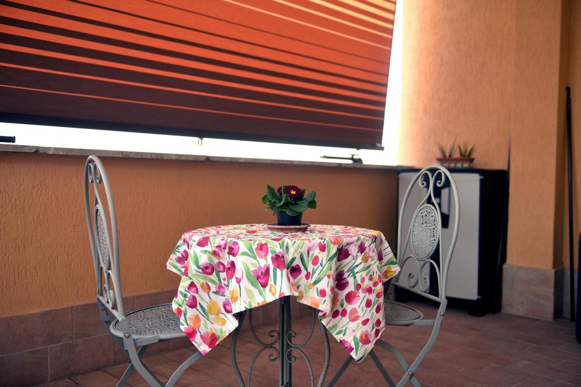 In Terrazza Da Giusy Bed & Breakfast โรม ภายนอก รูปภาพ